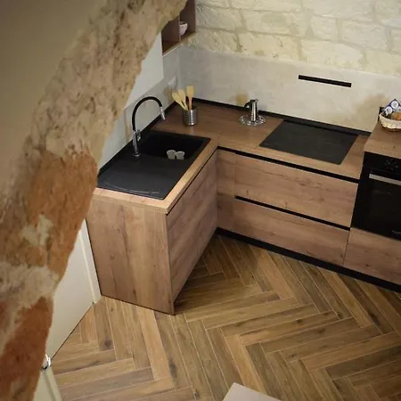 בית נופש Antica Dimora Santa Sofia *